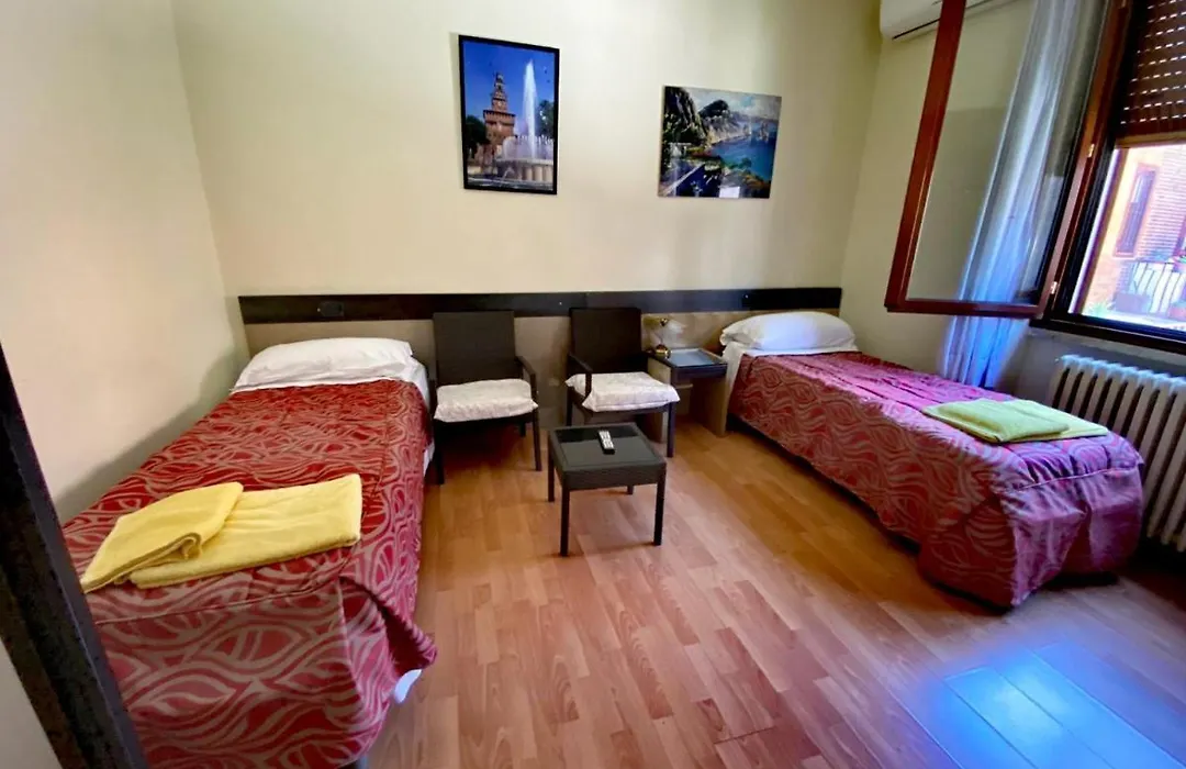B&B Santa Monica-1